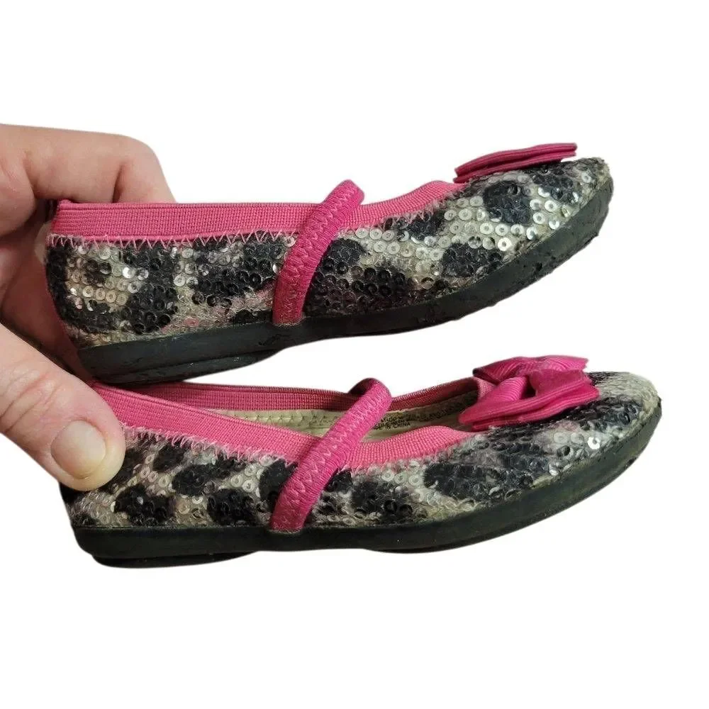 Cherokee leopard sequin shoes 7
